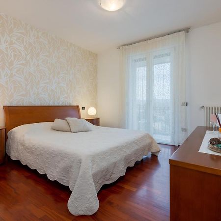 Giotto Guesthouse Due Carrare Екстериор снимка