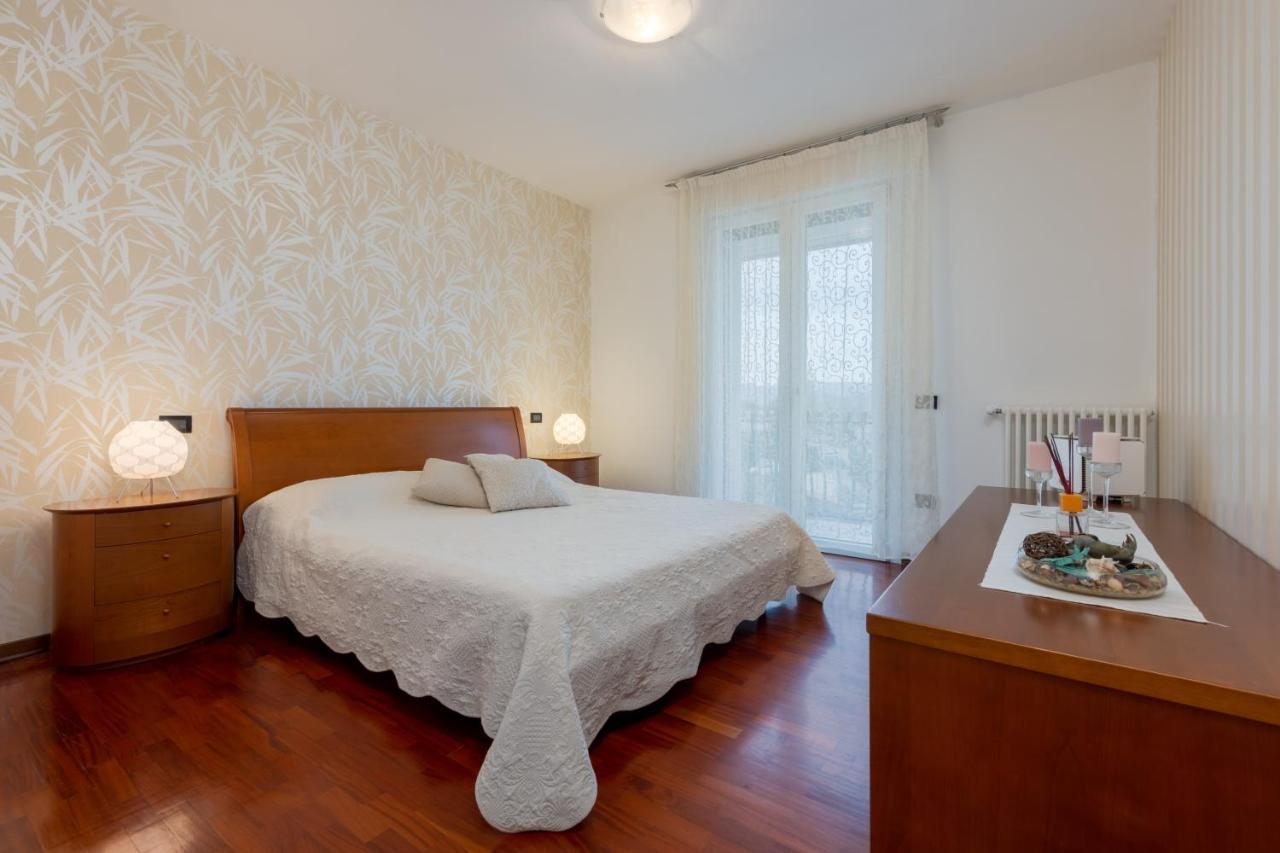 Giotto Guesthouse Due Carrare Екстериор снимка